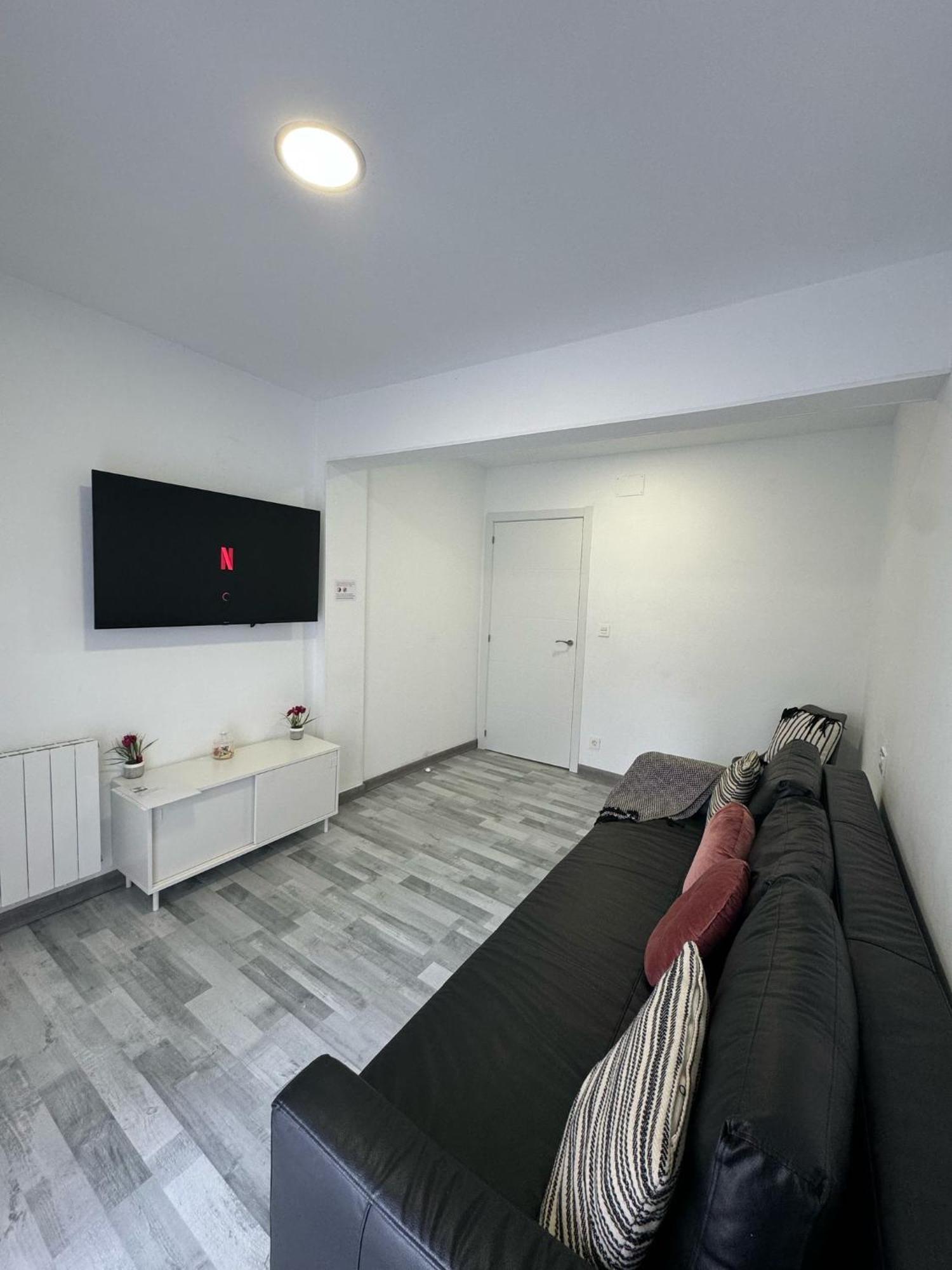 Piso Nuevo A 10 Minutos De San Sebastian Apartment Lasarte Oria Exterior foto
